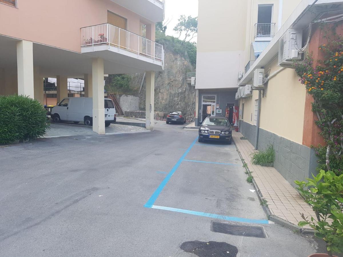 Hotel Puntabella Varazze Exterior foto